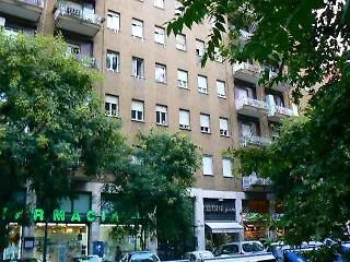 Tourist House Ostiense 2 Hotel
